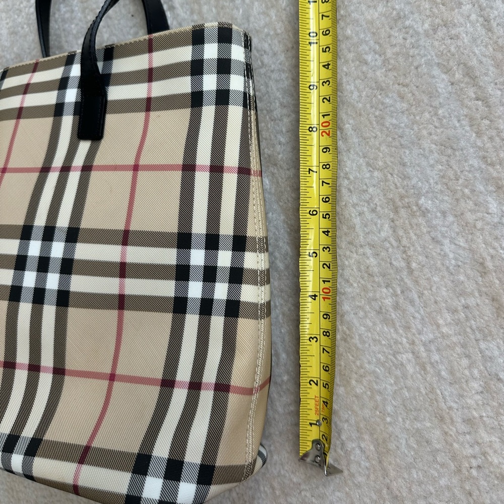 Burberry Beige Classic Nova Check Tote - Picture 6 of 8